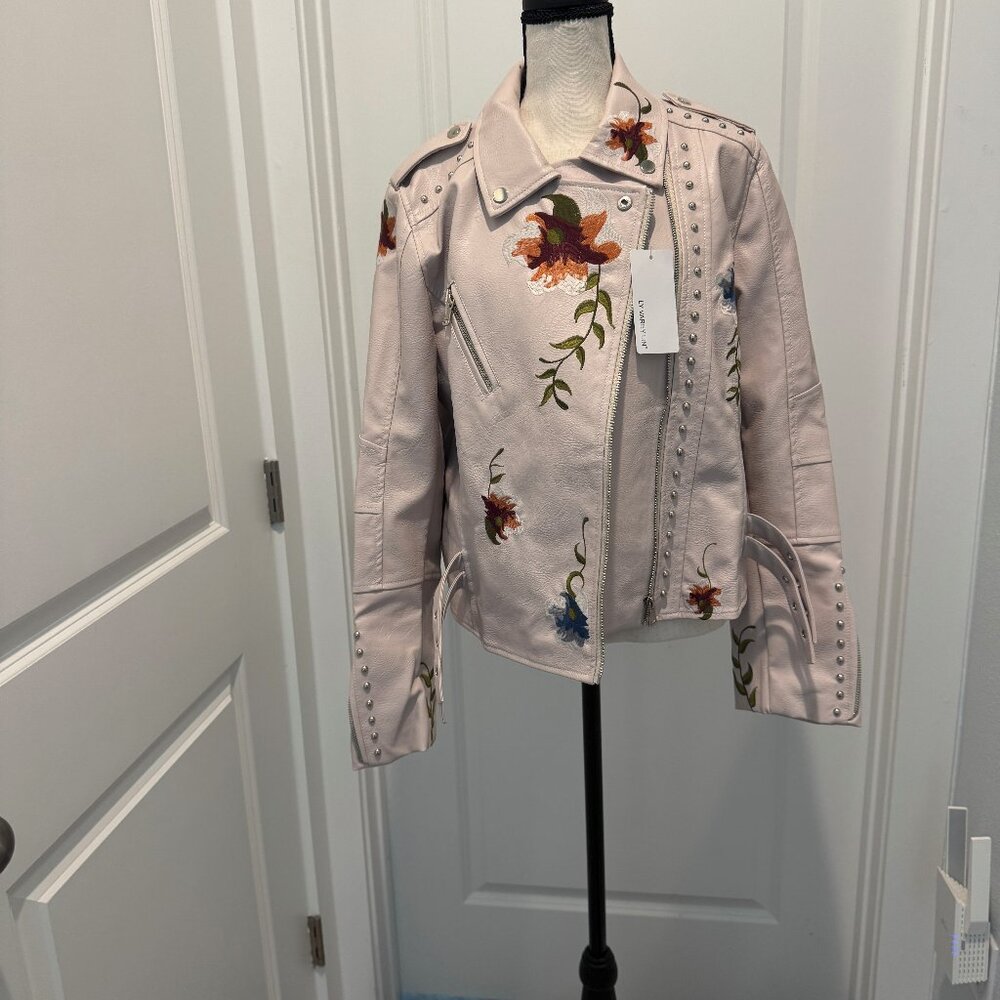 Women Retro Floral Embroidery Faux Soft Leather Jacket